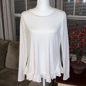 Banana Republic top w/ ruffled detail on bottom. M